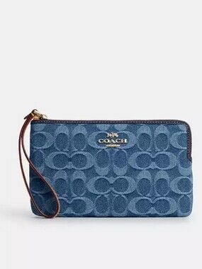 Coach Large Corner Zip Wristlet NIP